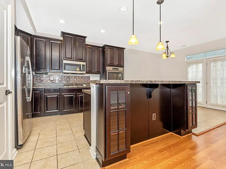 6438 Alan Linton Blvd E — Photo 8