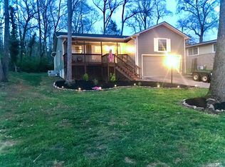 2208 Antietam Rd, Knoxville, TN 37917