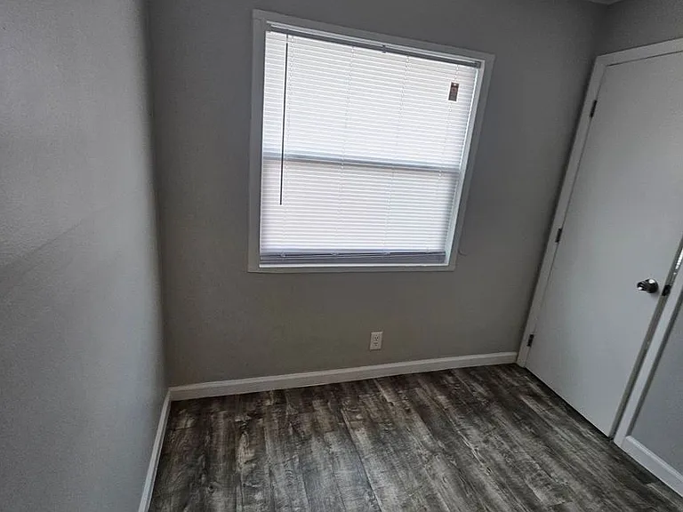 529 Revere Rd — Photo 11
