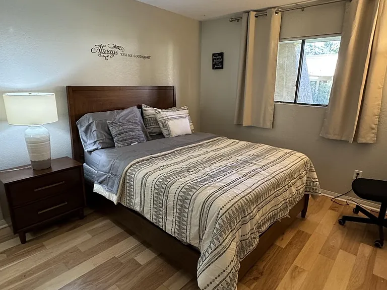 2801 N Los Felices Cir E #D110 — Photo 4