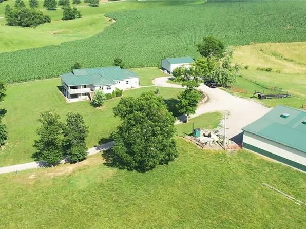 1548 Koehn Rd, Ava, IL 62907