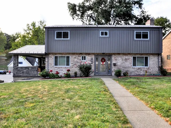 396 Cavan Dr, Pleasant Hills, PA 15236