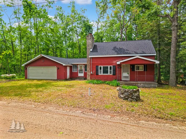 6916 Candy Ln, Johannesburg, MI 49751