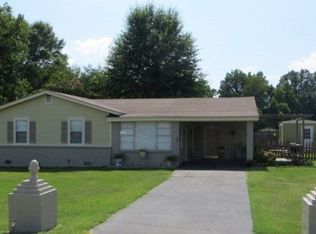 816 S Main St, Water Valley, MS 38965