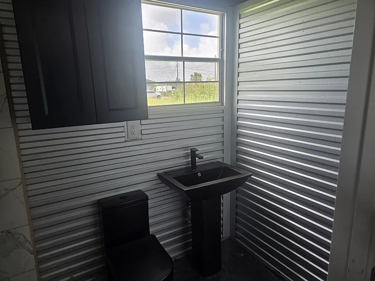 139 W Sagebrush St #1A — Photo 7