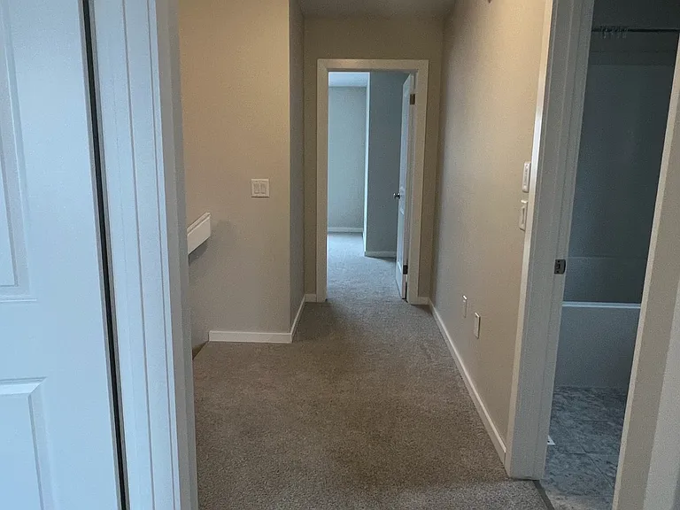 31 Ivy Row #31 — Photo 11