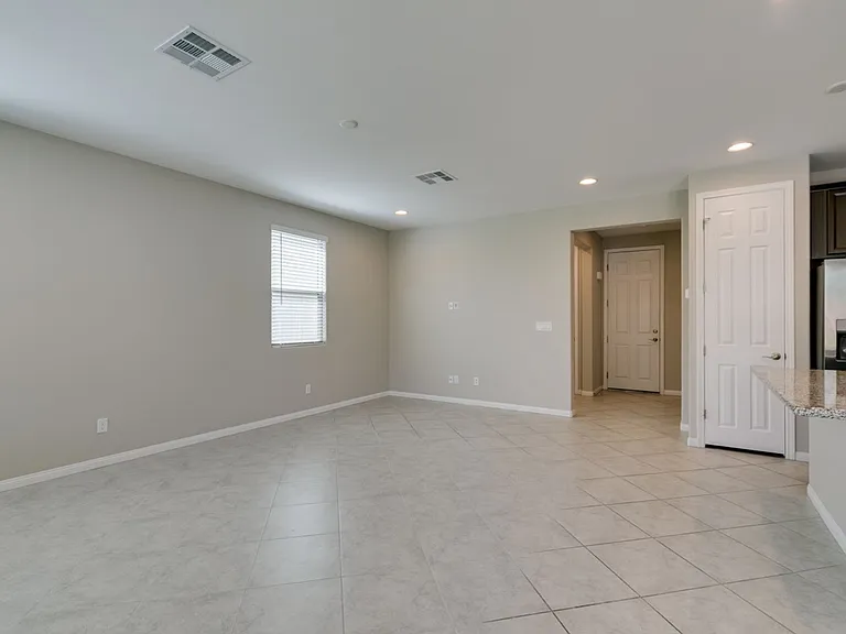 10021 Silver Comet Ct — Photo 17