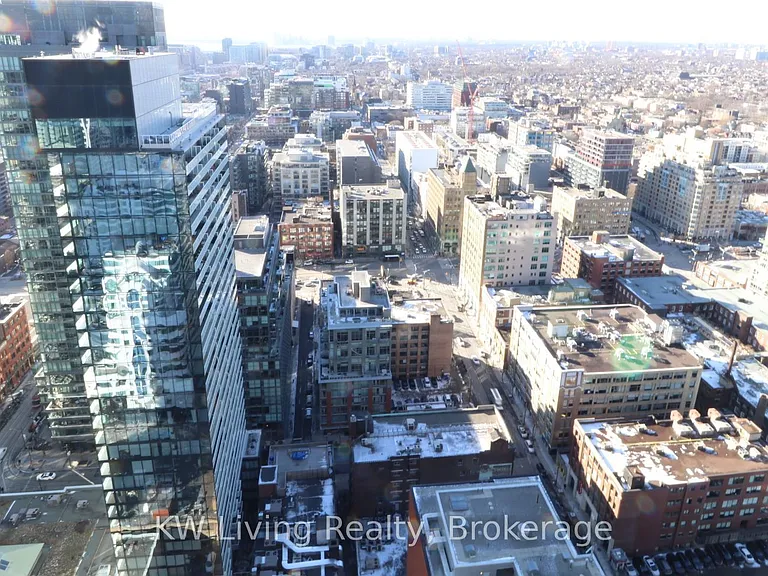 87 Peter St #3805 — Photo 10