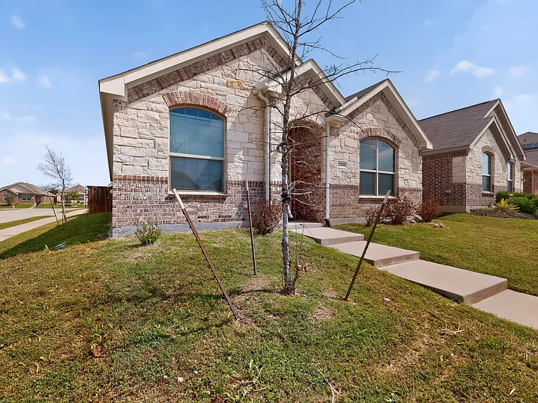 2345 Copal Dr — Photo 36