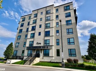 295 Cundles Rd E #501, Barrie, ON L4M0K8