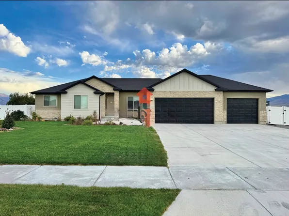 698 E Morning Dew Cir, Grantsville, UT 84029