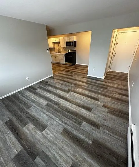 645 Green Bay S #18 — Photo 12