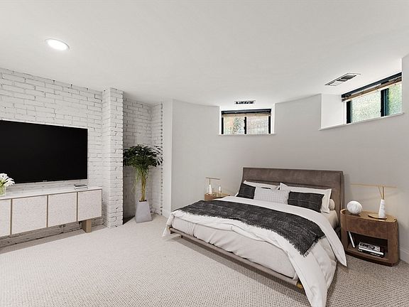 4th image of 103 Gainsborough St APT 102