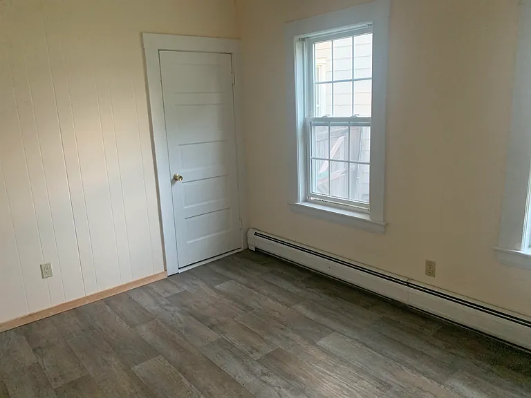22 Spring St — Photo 15