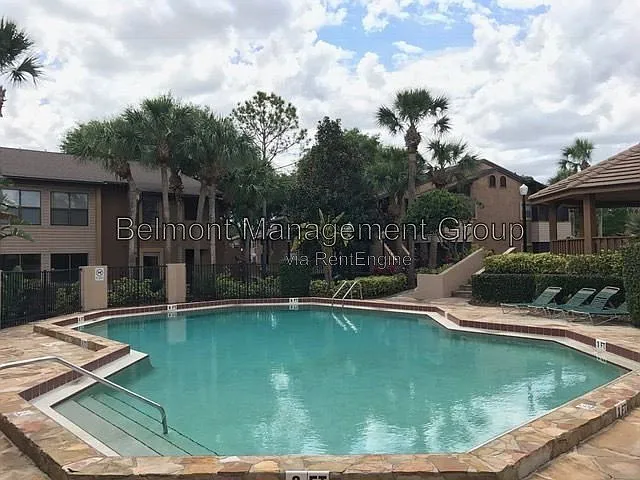 2 bed, 2.0 bath, 1018 sqft, $1,525 — Photo 3