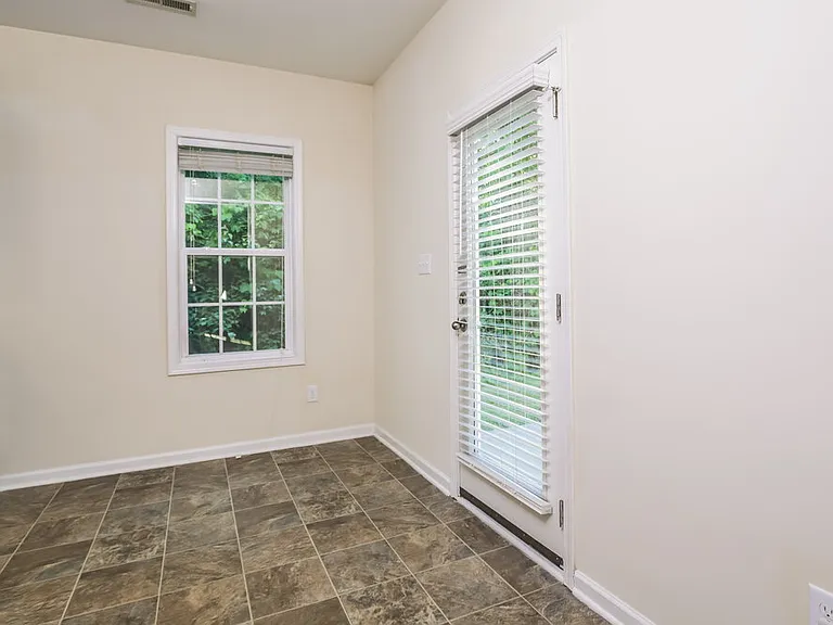 1301 Braemar Highland Dr — Photo 7