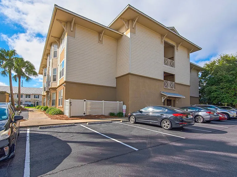 251 Mattie M Kelly Blvd #201 — Photo 16