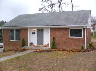 110 Woodcock Dr, Aliquippa, PA 15001