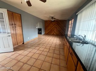 4537 E Hidalgo Ave, Phoenix, AZ 85040