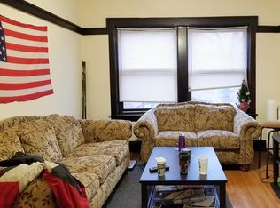 1455 W Cornelia Ave #1, Chicago, IL 60657