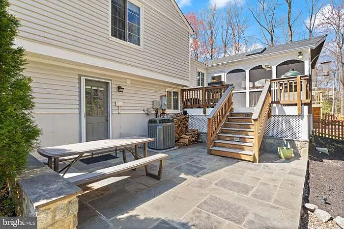 8282 Morning Dew Ct — Photo 31
