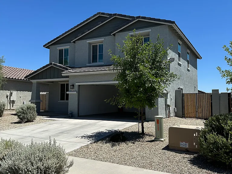 17851 W Daley Ln — Photo 9