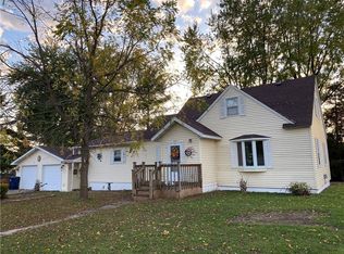 427 1st St, Chetek, WI 54728