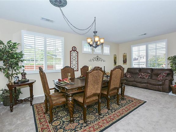 3rd image of 34539 Yale Dr