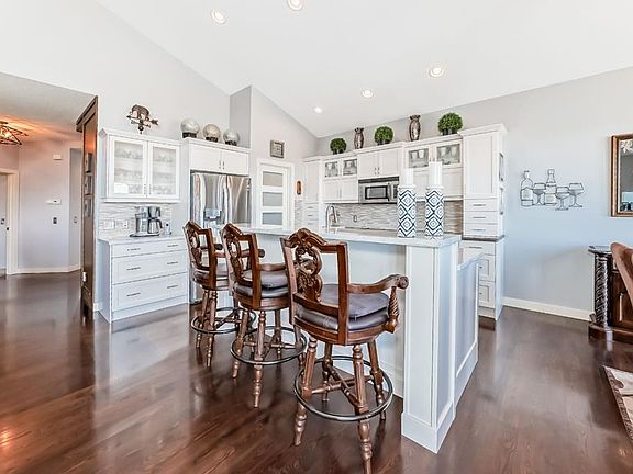 5th image of 326 W Tuscany Ravine Rd NW