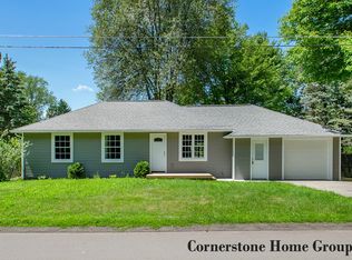 169 Ann St NE, Cedar Springs, MI 49319