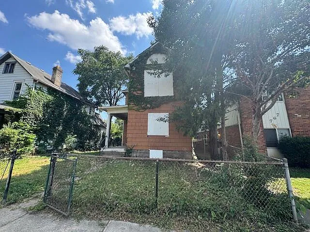 763 W Rich St photo 1