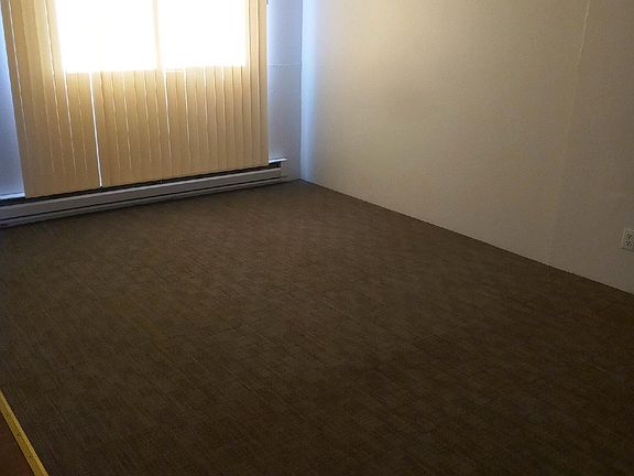 2nd image of 1305 E 1st St #30