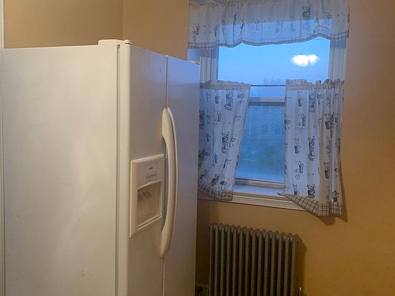 2nd image of 3030 Tyson Ave Floor 2