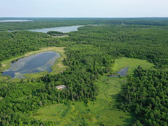 5th image of 38953 Ada Beach Rd