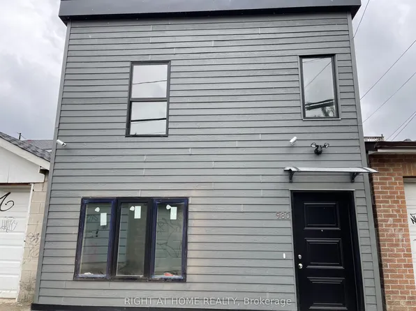 980 Ossington Ave, Toronto, ON M6G 3V6
