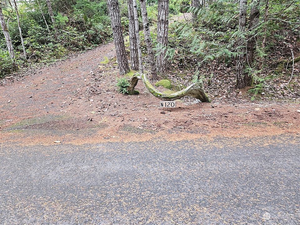 1st image of 120 N Diamond Head Drive