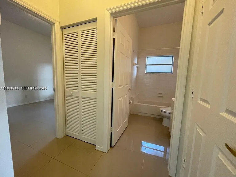 16309 Emerald Cove Rd #16309 — Photo 16
