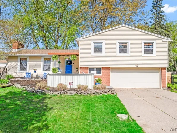 24 Heathwood Rd, Williamsville, NY 14221