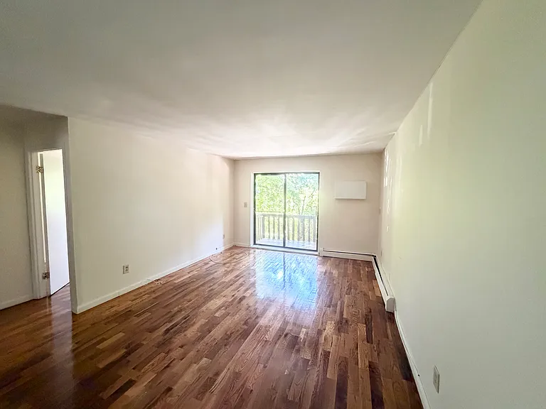 37 Odell Ave #2A — Photo 1