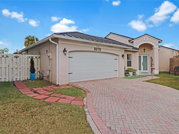 8070 SW 157th Pl, Miami, FL 33193