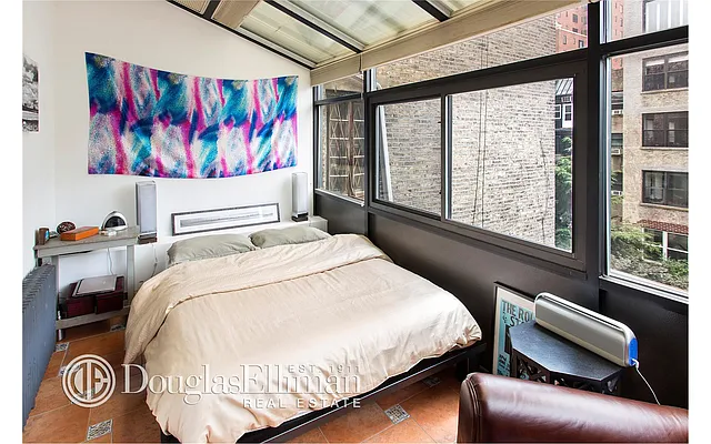 Rented by Douglas Elliman | media 7