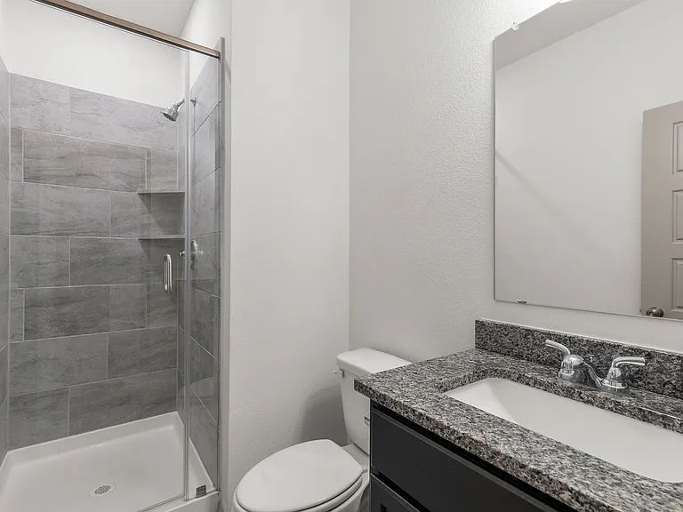 1504 Elise Ave — Photo 7