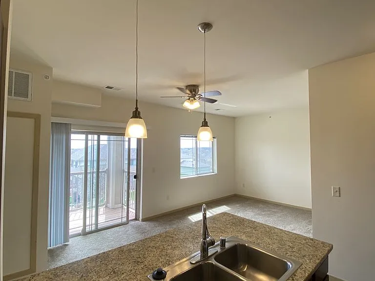 North Towne Apartments and Townhomes — Photo 8