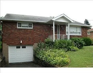 210 Sherwood St photo 1