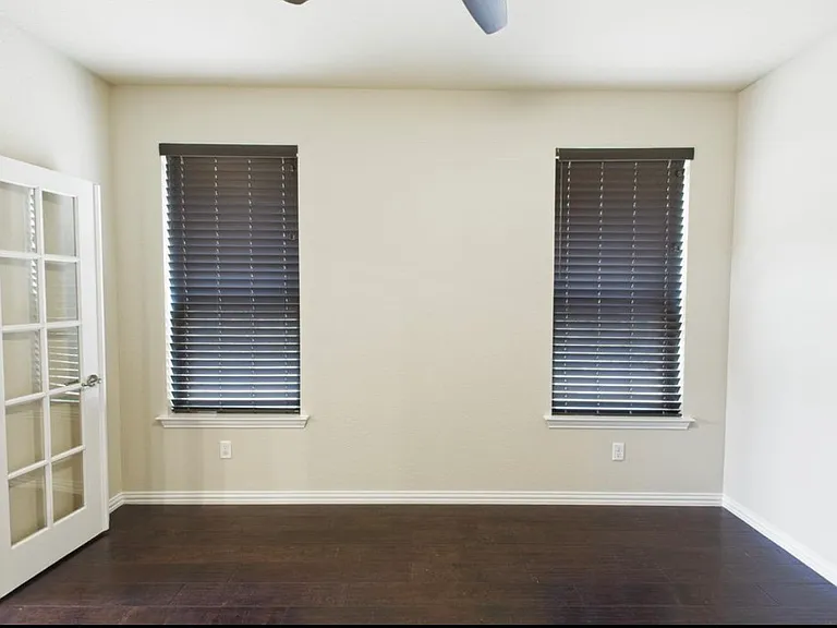 9801 Lightcatcher Dr — Photo 15