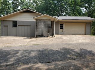 34 Ranch Rd, Arkadelphia, AR 71923