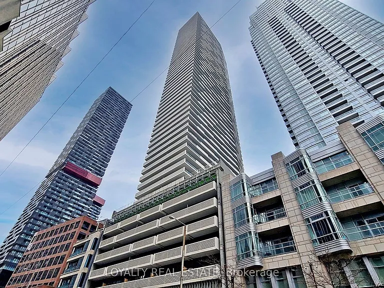 2221 Yonge St #1705 — Photo 1
