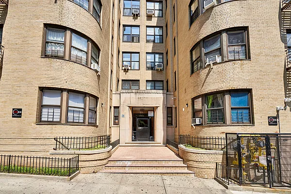 Rented by A&E Real Estate Management | media 1