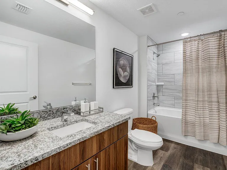 4260 Lakewood Rd #302 — Photo 12