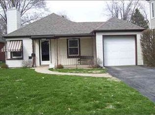 1610 E Oakland Ave, Bloomington, IL
